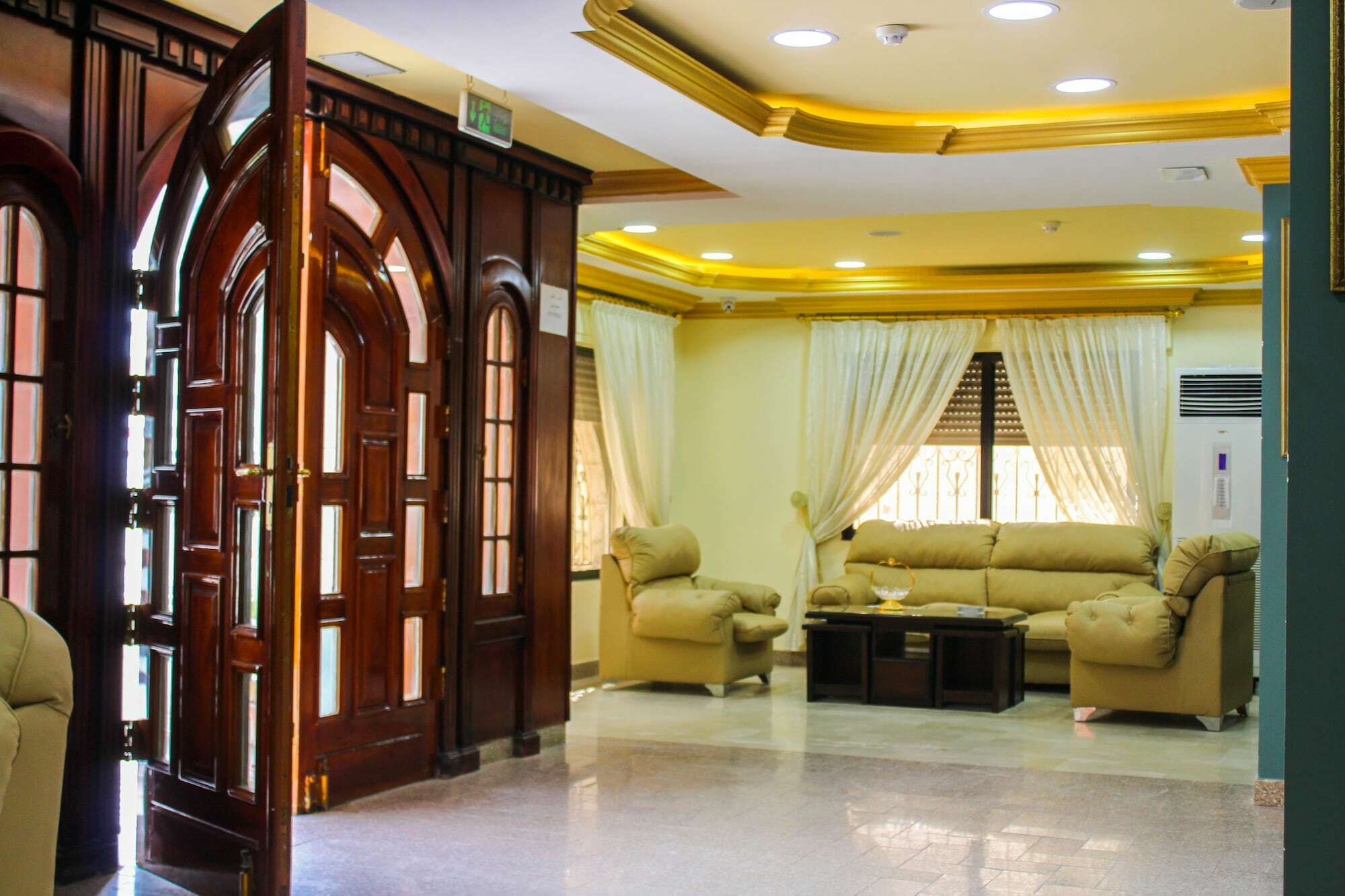 Al-Aqsa Palace Hotel فندق قصر الاقصى Rujm ash Shara'irah Extérieur photo